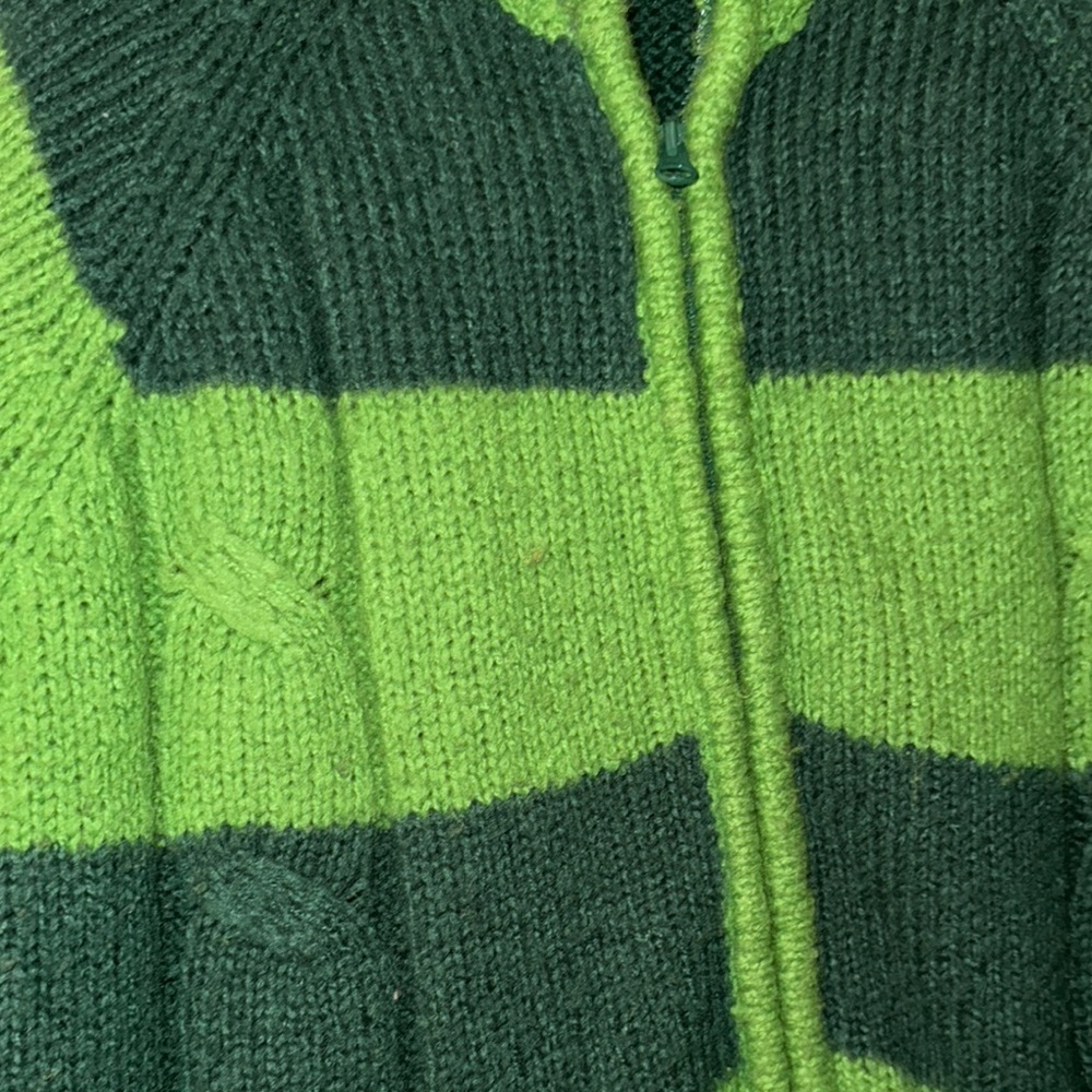 3/$30 MXM Vibrant Green Knit Sweater - Picture 5 of 7